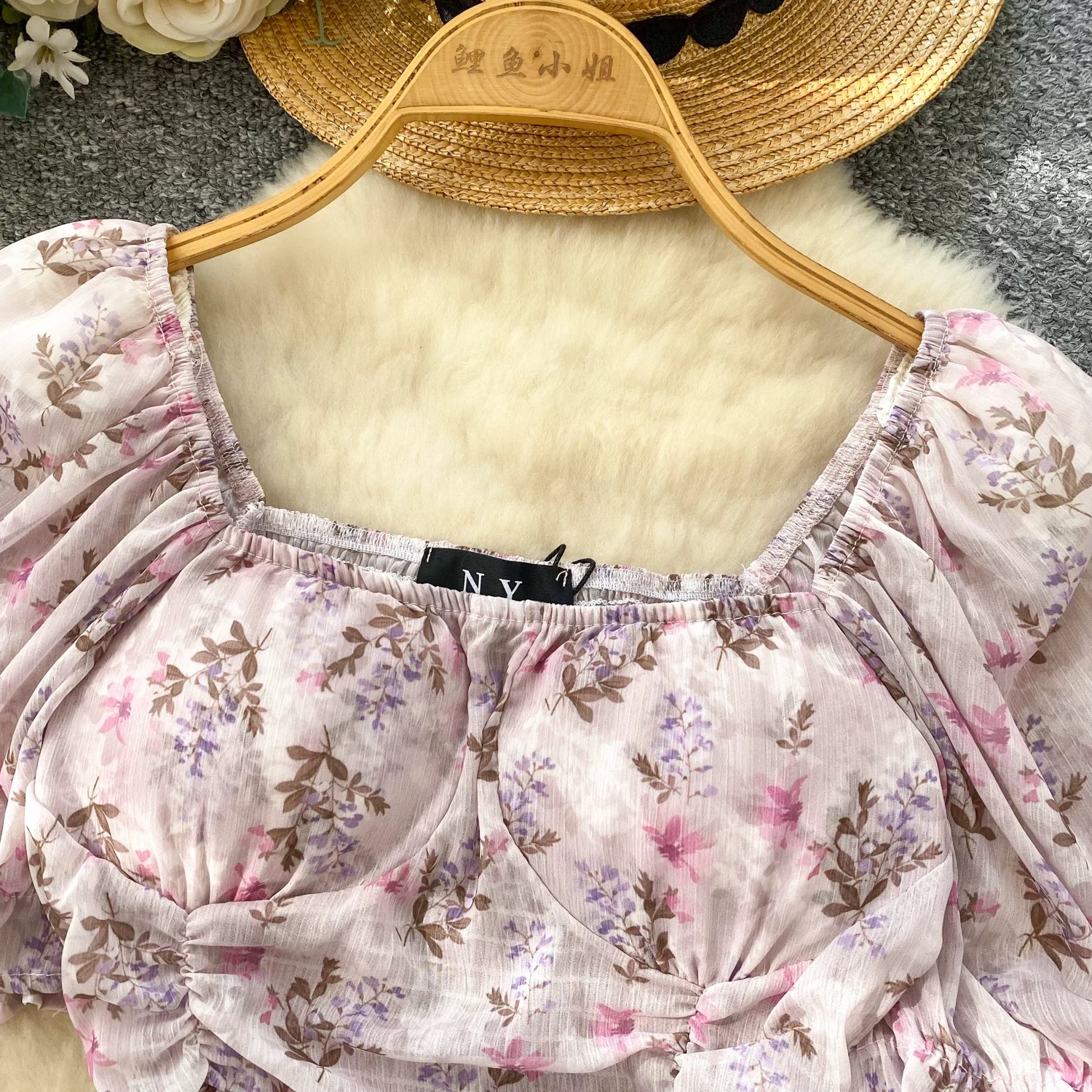 Falling for me top CTO973 images